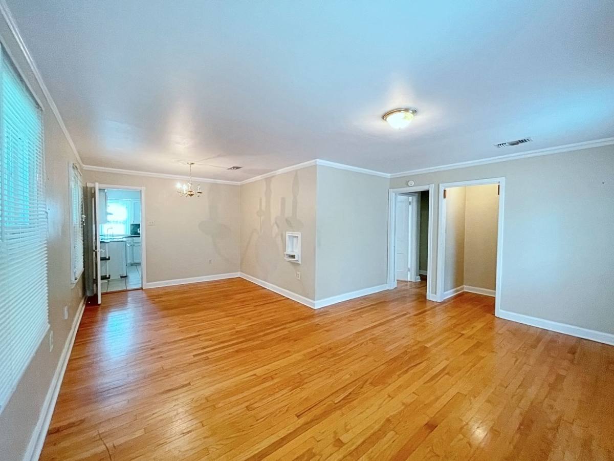 Condo for rent at 925 927 Rittiner Dr, Baton Rouge, LA 70806