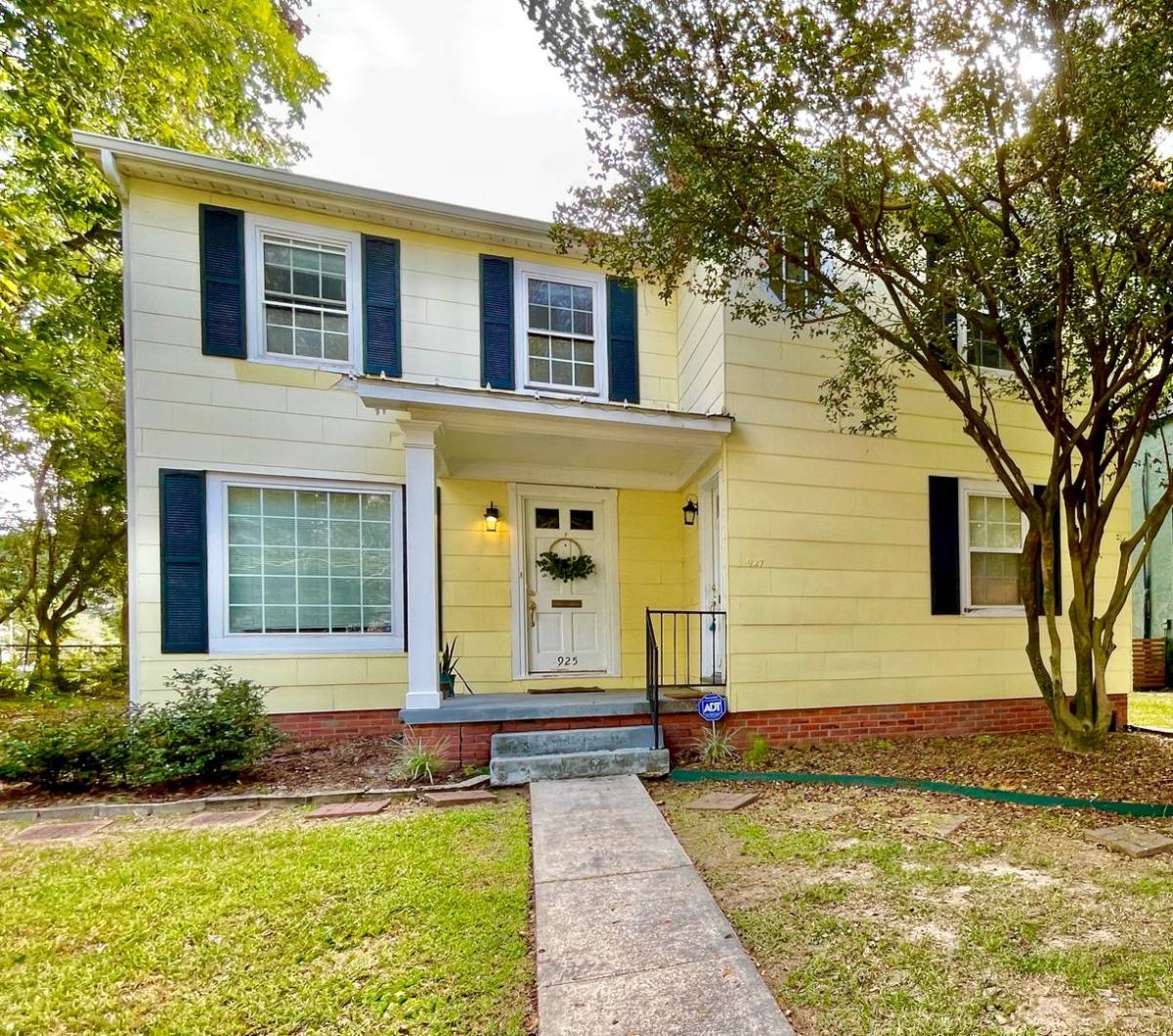 Condo for rent at 925 927 Rittiner Dr, Baton Rouge, LA 70806