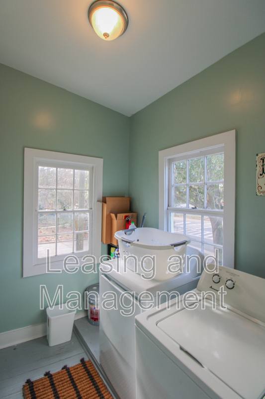 Apartment for rent at 52 Chapel St #B, Charleston, SC 29403