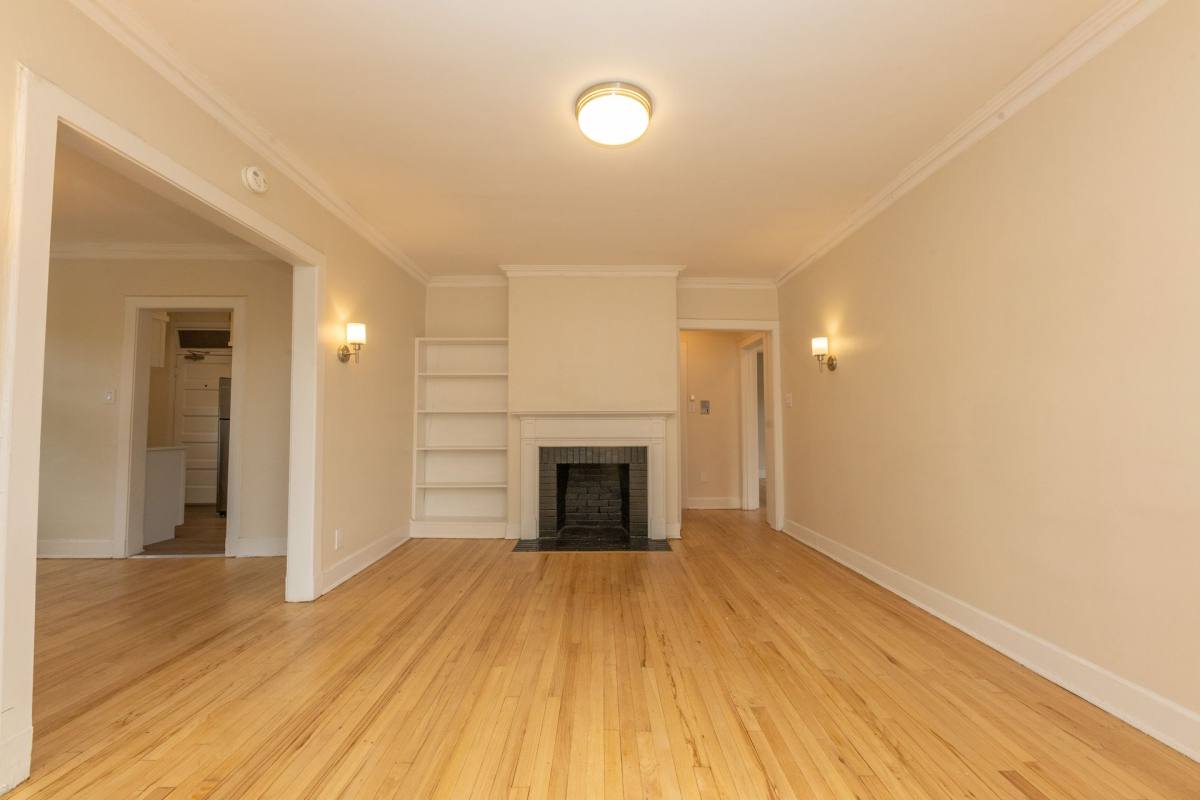 Apartment for rent at 800-810 Michigan Ave, Evanston, IL 60202
