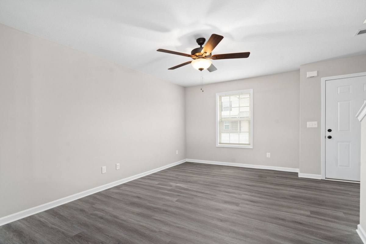 Apartment for rent at 931 Professional Park Dr, Clarksville, TN 37043