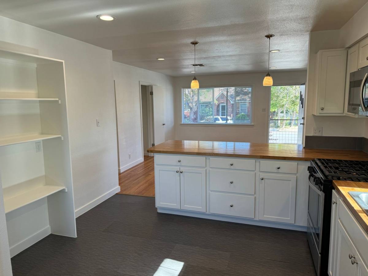 Apartment for rent at 326 Stewart St, Reno, NV 89502