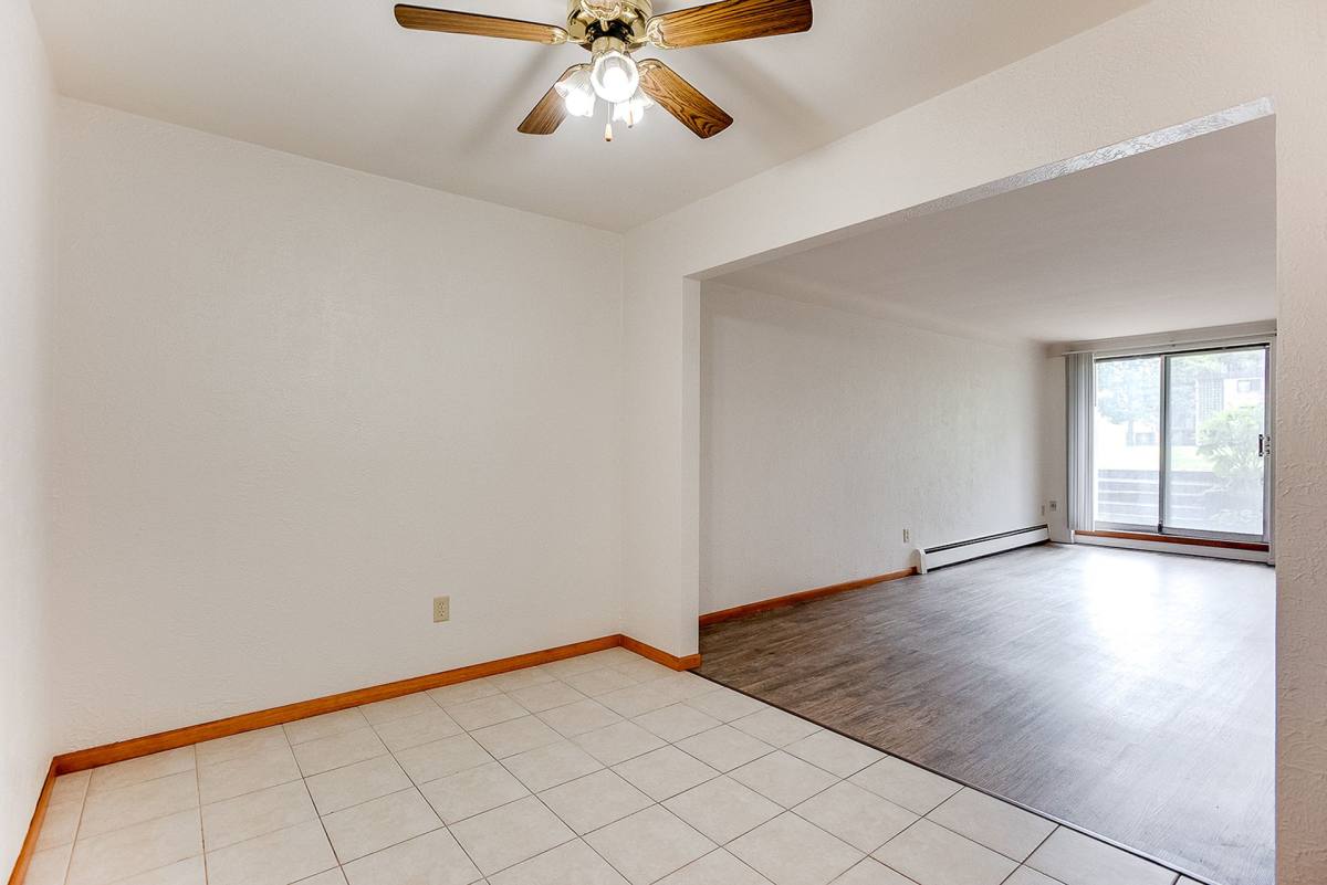Apartment for rent at 346 Cleveland Ave SW, Saint Paul, MN 55112