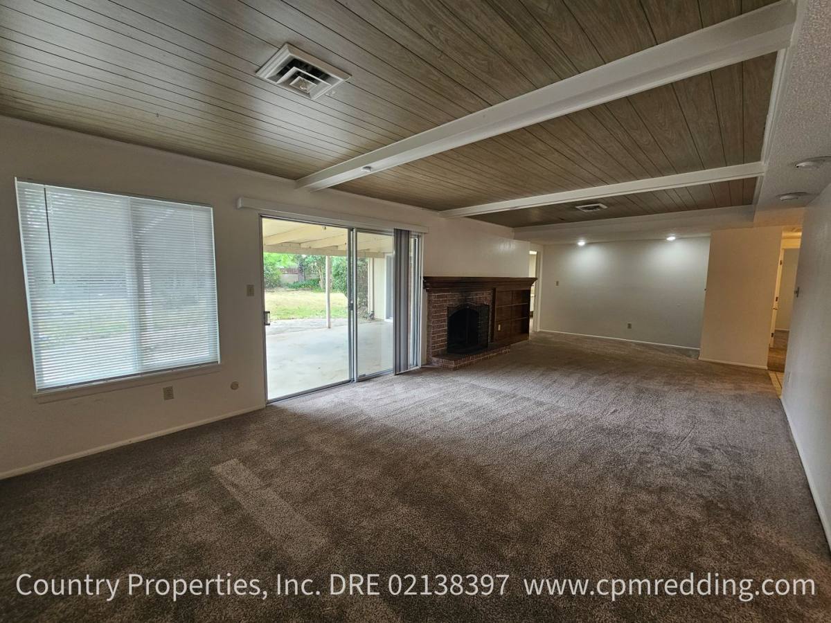 House for rent at 4145 Oro St, Redding, CA 96001
