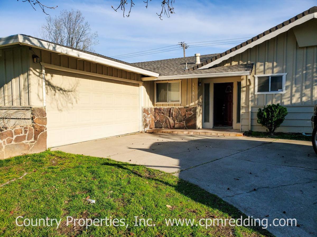 House for rent at 4145 Oro St, Redding, CA 96001