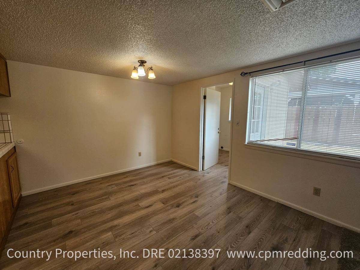 House for rent at 4145 Oro St, Redding, CA 96001