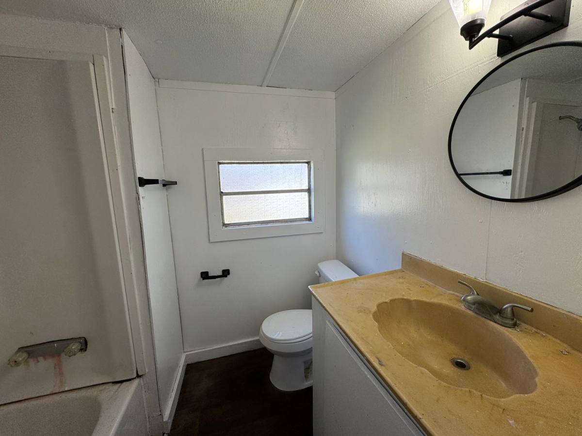 House for rent at 202 Irvin Ave NW, Live Oak, FL 32064