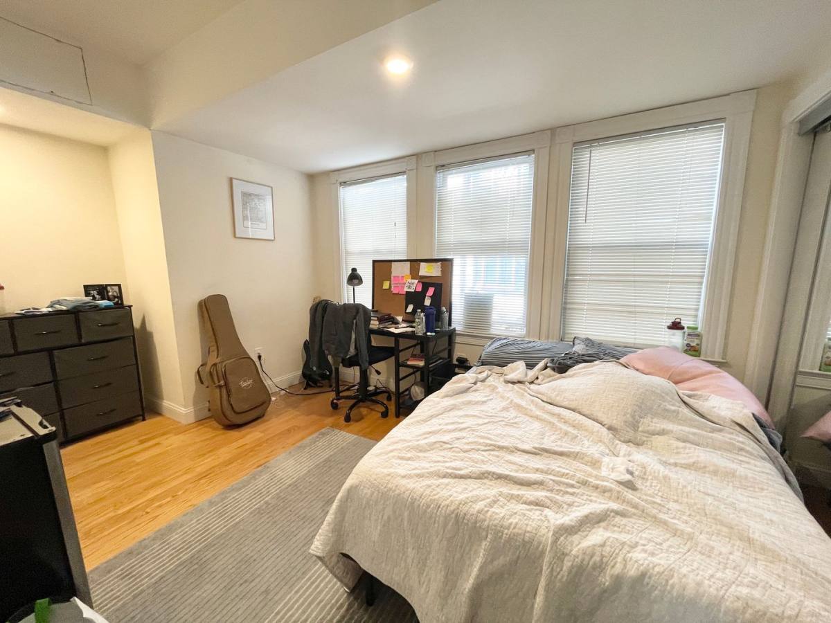 Apartment for rent at 275 Dorchesterrr St, South Boston, MA 02127