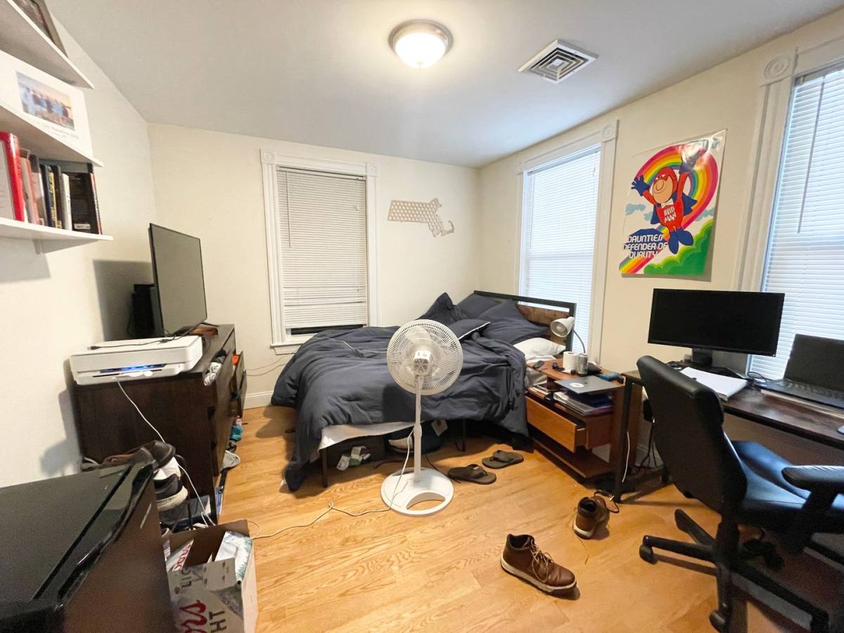 Apartment for rent at 275 Dorchesterrr St, South Boston, MA 02127