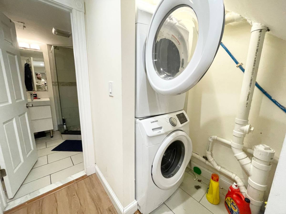 Apartment for rent at 275 Dorchesterrr St, South Boston, MA 02127
