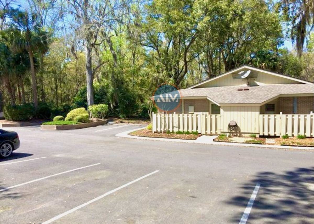 Apartment for rent at 217 Cordillo Parkway, Hilton Head Island, SC 29928