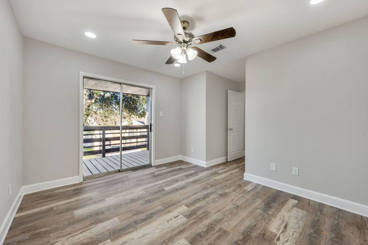 Apartment for rent at 1005 Summer Court Circle, College Station, TX 77840