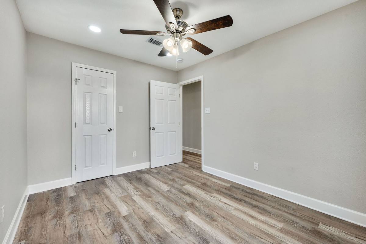 Apartment for rent at 1005 Summer Court Circle, College Station, TX 77840
