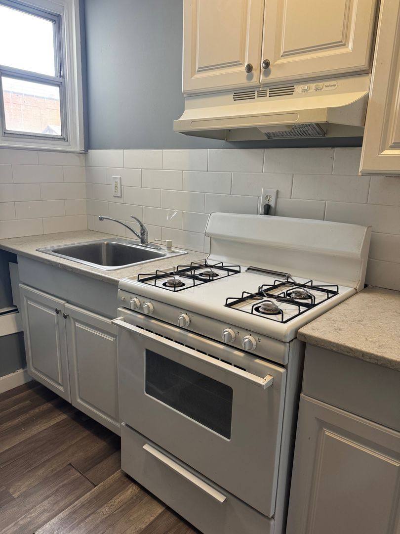 Apartment for rent at 2 Walnut St, Ambler, PA 19002