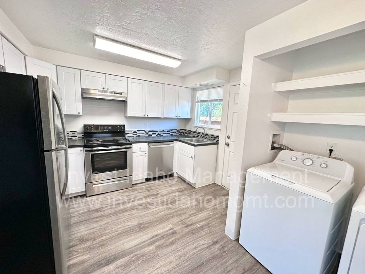 Apartment for rent at 219 Michigan Ave, Caldwell, ID 83605