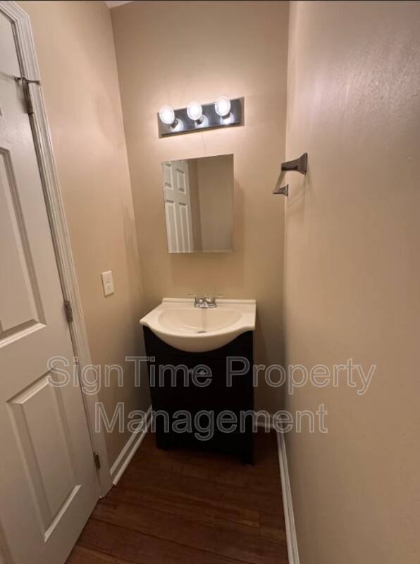 Apartment for rent at 44 E Franklin St #3W, Hagerstown, MD 21740