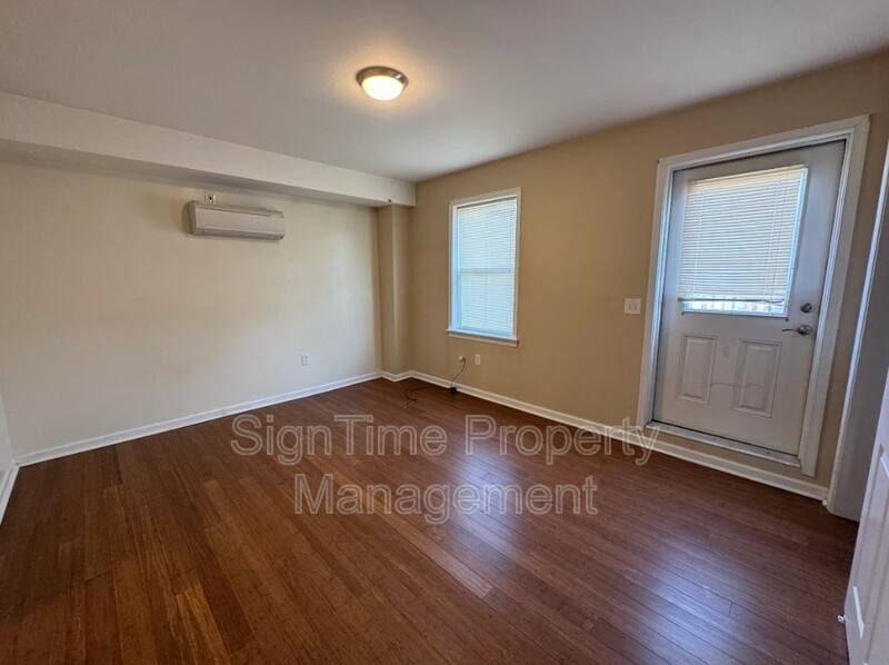 Apartment for rent at 44 E Franklin St #3W, Hagerstown, MD 21740