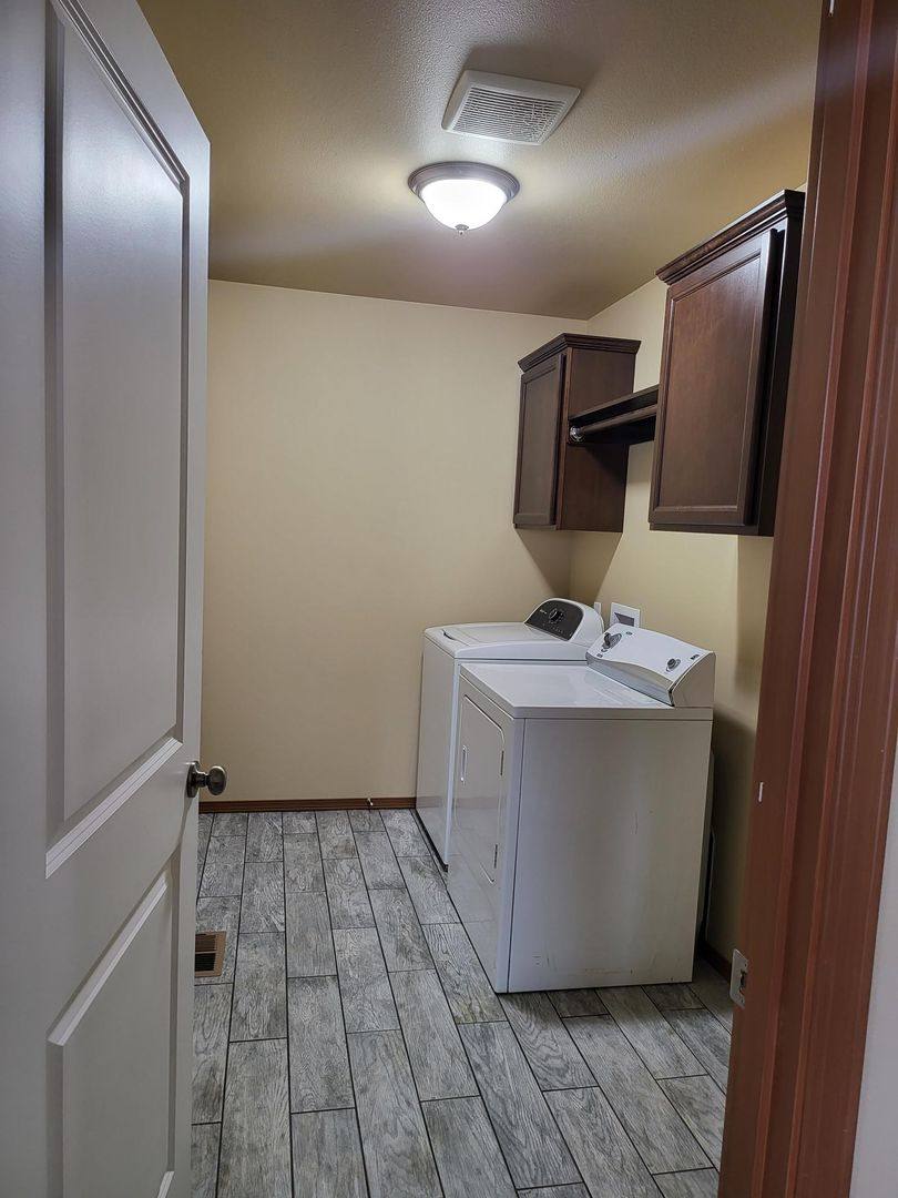 Townhouse for rent at 609 S Washington Ave, Centralia, WA 98531