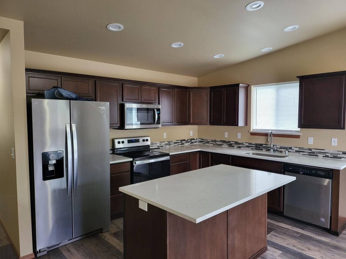 Townhouse for rent at 609 S Washington Ave, Centralia, WA 98531