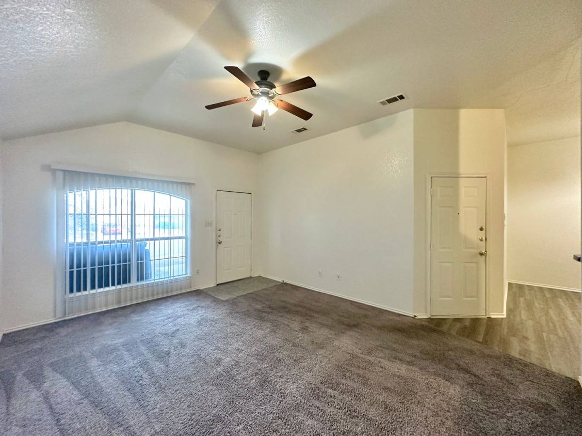 Townhouse for rent at 4307 July Dr, Killeen, TX 76549