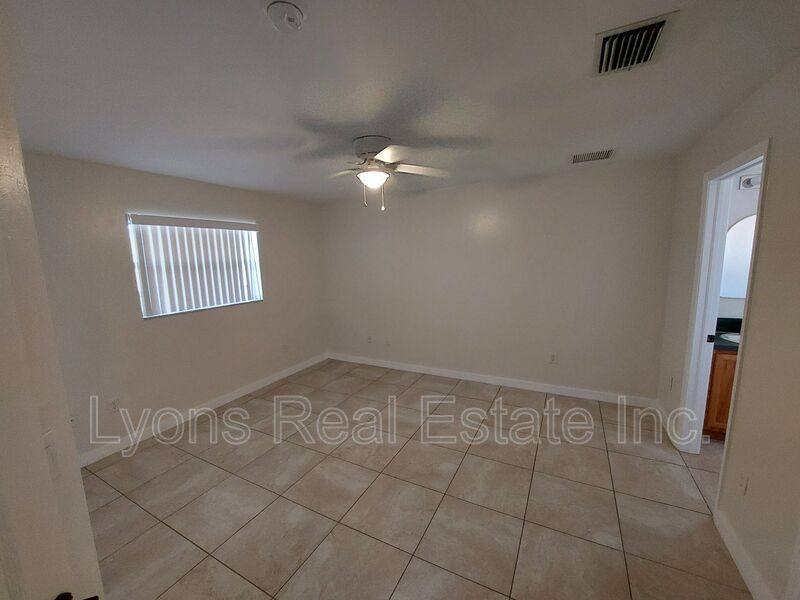 Apartment for rent at 611 SE 5th St, Cape Coral, FL 33990