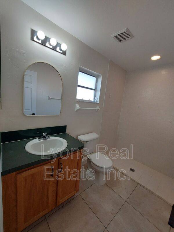 Apartment for rent at 611 SE 5th St, Cape Coral, FL 33990