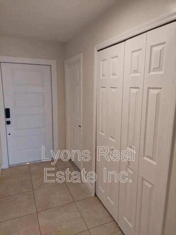 Apartment for rent at 611 SE 5th St, Cape Coral, FL 33990