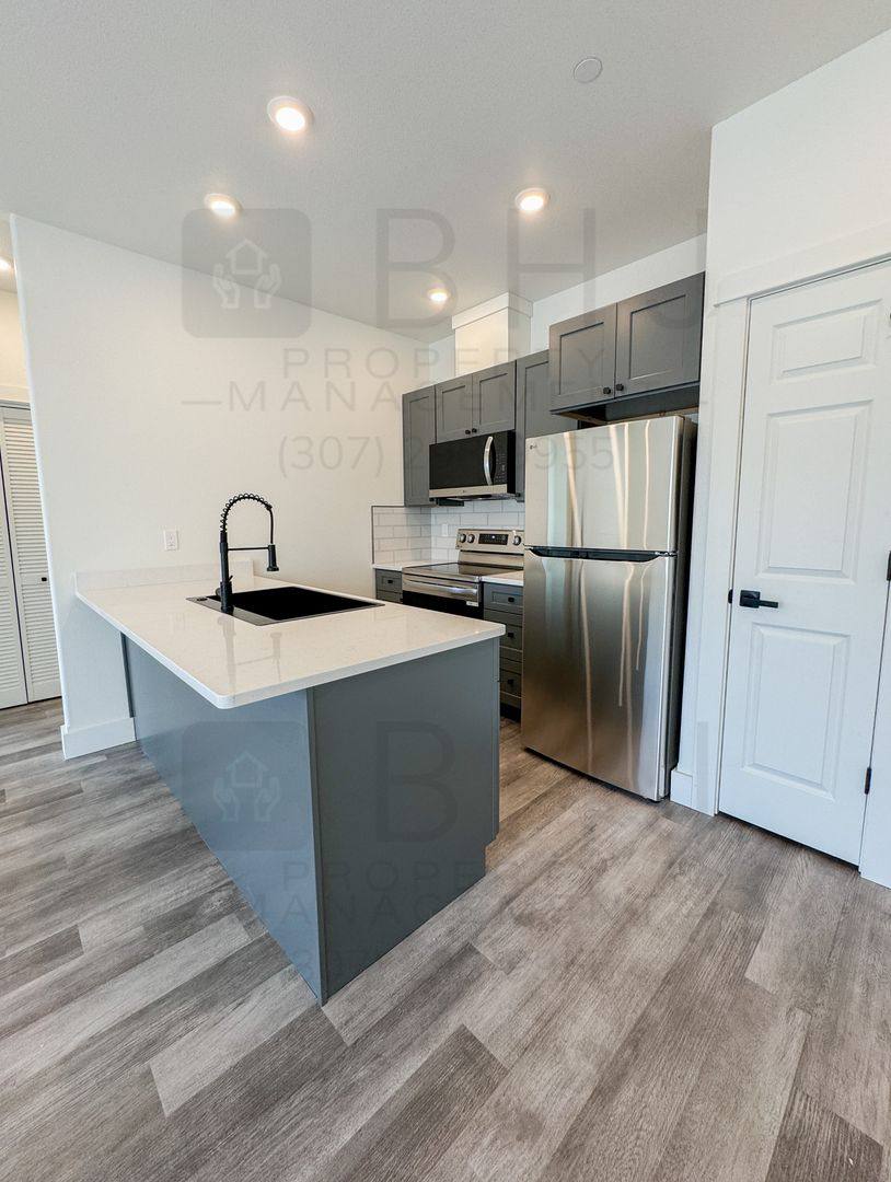 Apartment for rent at 951 Covey Run Rd, Sheridan, WY 82801