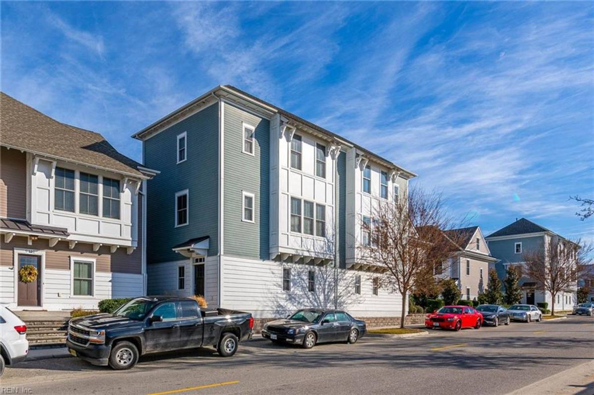 Townhouse for rent at 9416 26th Bay St, Norfolk, VA 23518