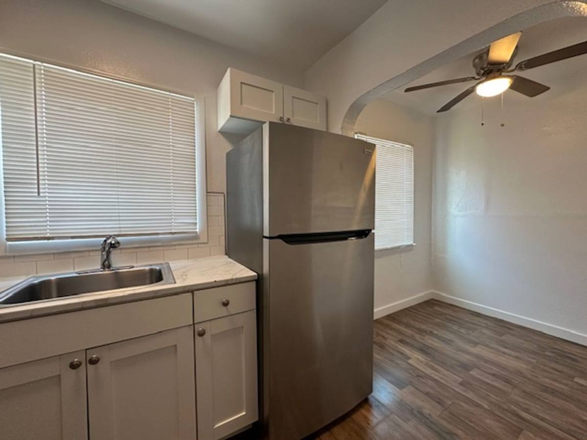 Apartment for rent at 6216 S 10th St, Phoenix, AZ 85042