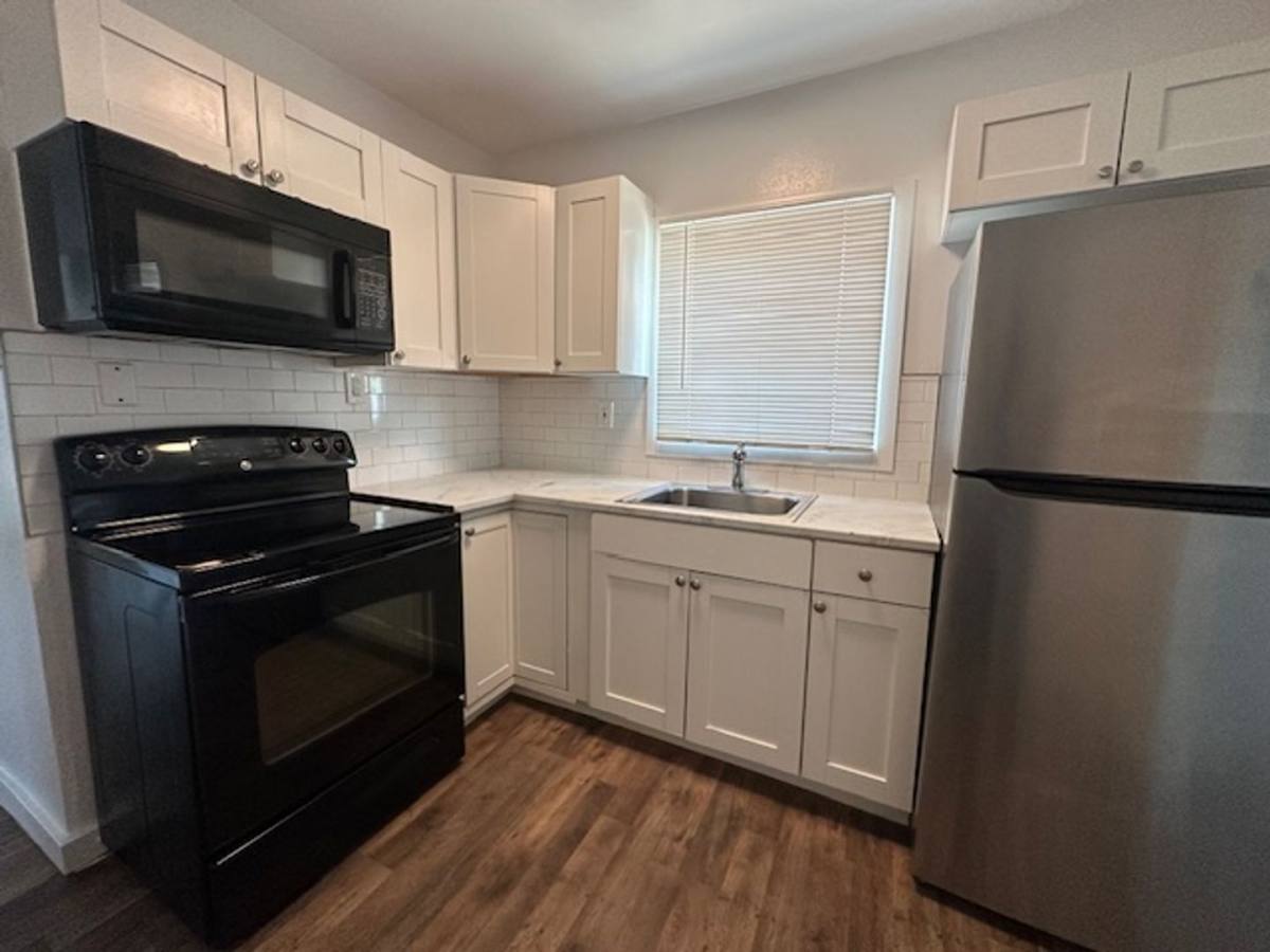 Apartment for rent at 6216 S 10th St, Phoenix, AZ 85042