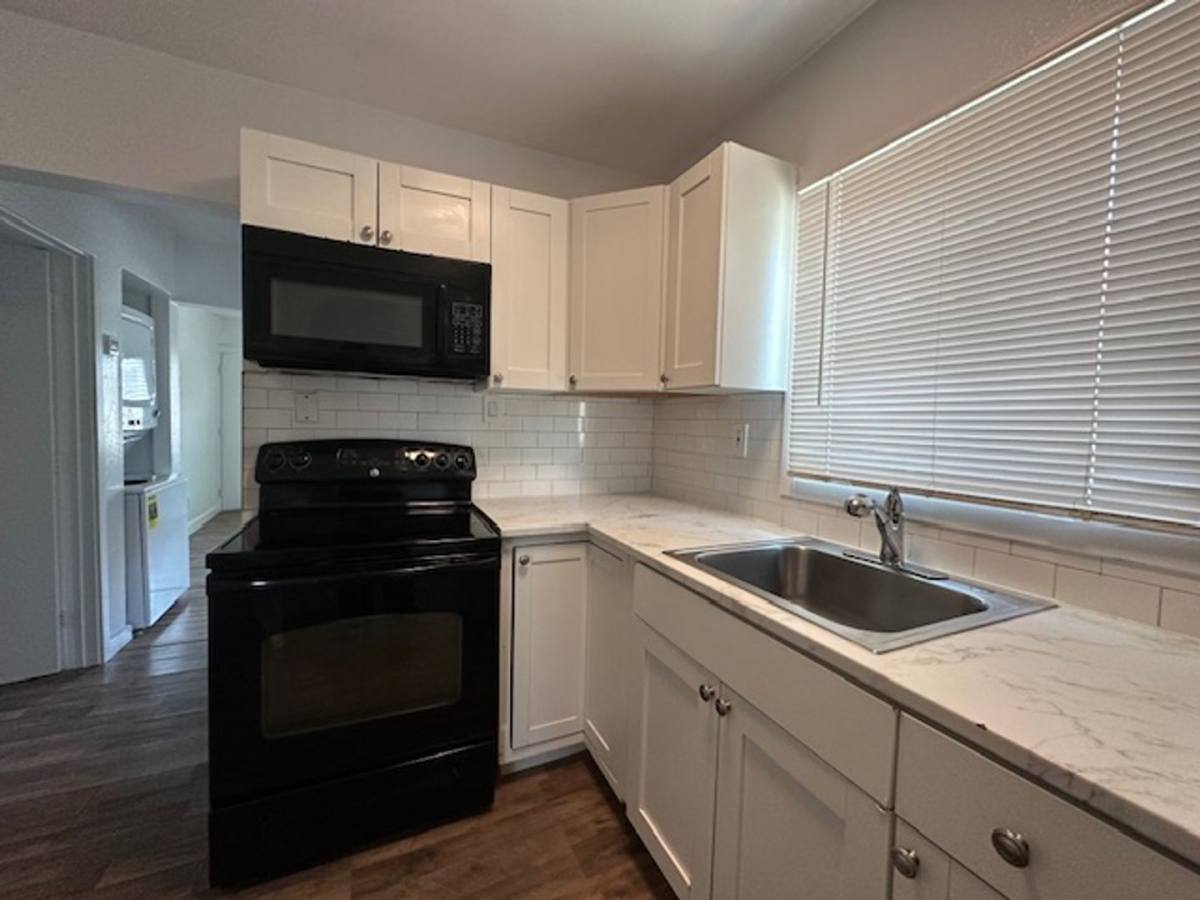 Apartment for rent at 6216 S 10th St, Phoenix, AZ 85042