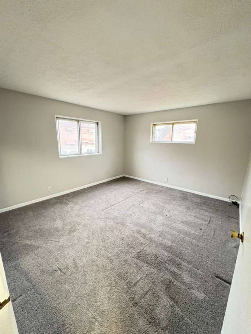 House for rent at 199 Dalepark Dr #10, Bedford, OH 44146