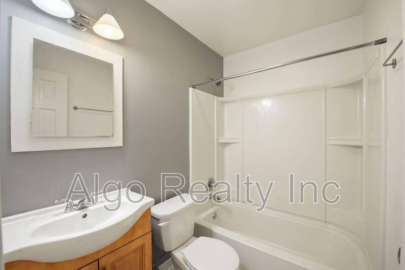 Apartment for rent at 729 E 16th St #5, Minneapolis, MN 55404
