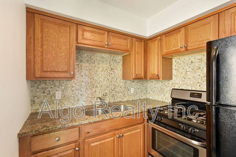 Apartment for rent at 729 E 16th St #5, Minneapolis, MN 55404