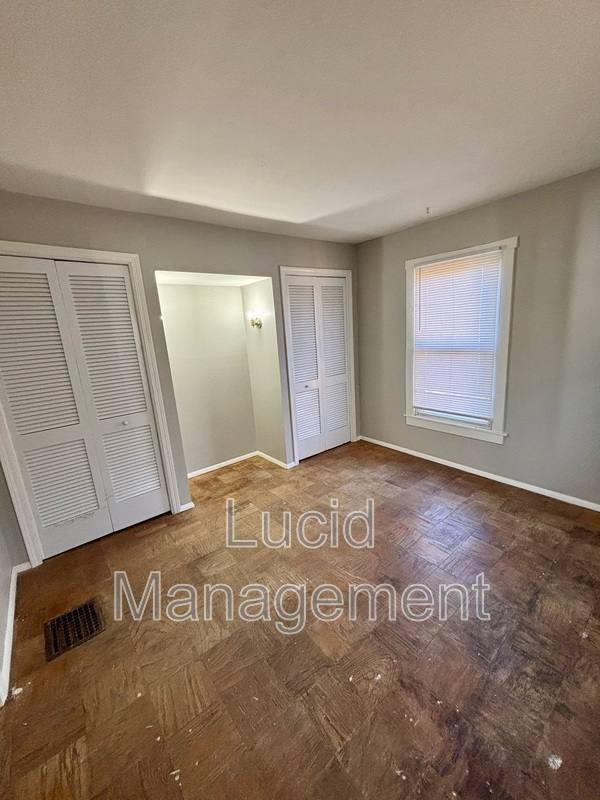 House for rent at 1112 Weller Ave, Louisville, KY 40206