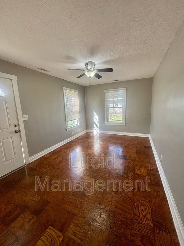 House for rent at 615 Dresden Ave, Louisville, KY 40215