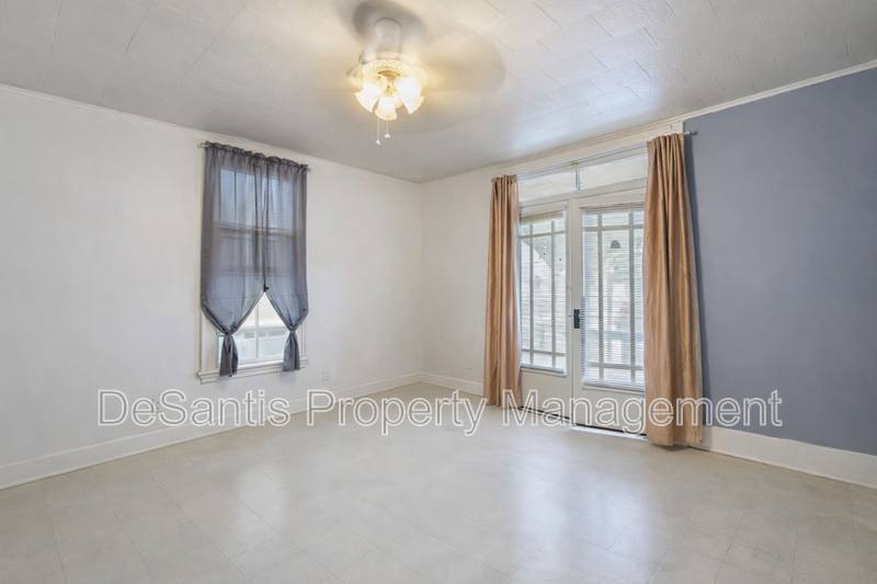 Apartment for rent at 708 E High St #3, Waynesburg, PA 15370