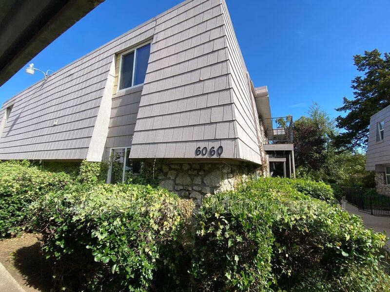 Apartment for rent at 6060 NW Expressway #C, Oklahoma City, OK 73132