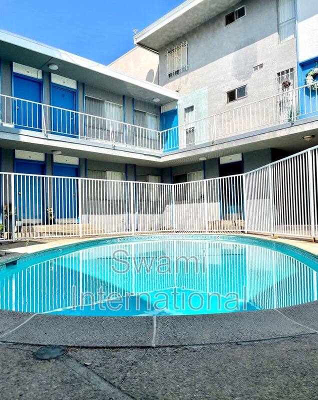 Apartment for rent at 308 W Queen St #12, Inglewood, CA 90301