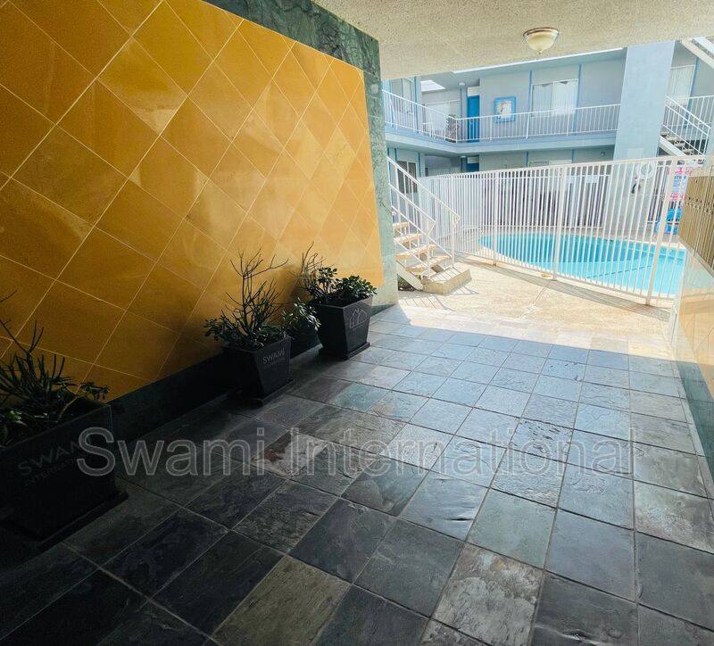 Apartment for rent at 308 W Queen St #12, Inglewood, CA 90301
