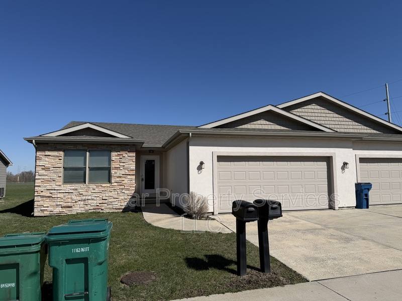 House for rent at 1218 Hawthorn Court, Chatham, IL 62629
