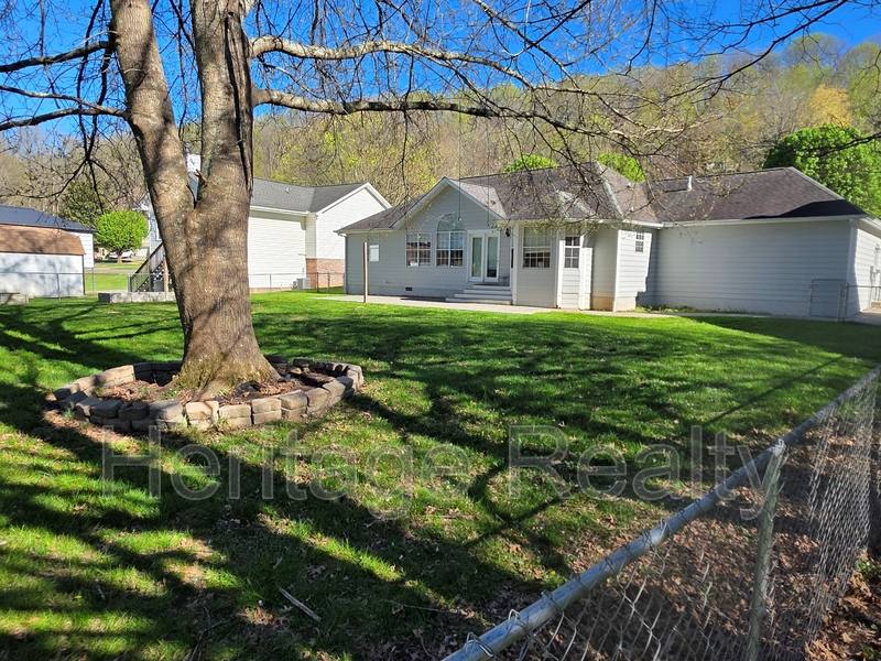 House for rent at 5509 Springridge Lane, Knoxville, TN 37931