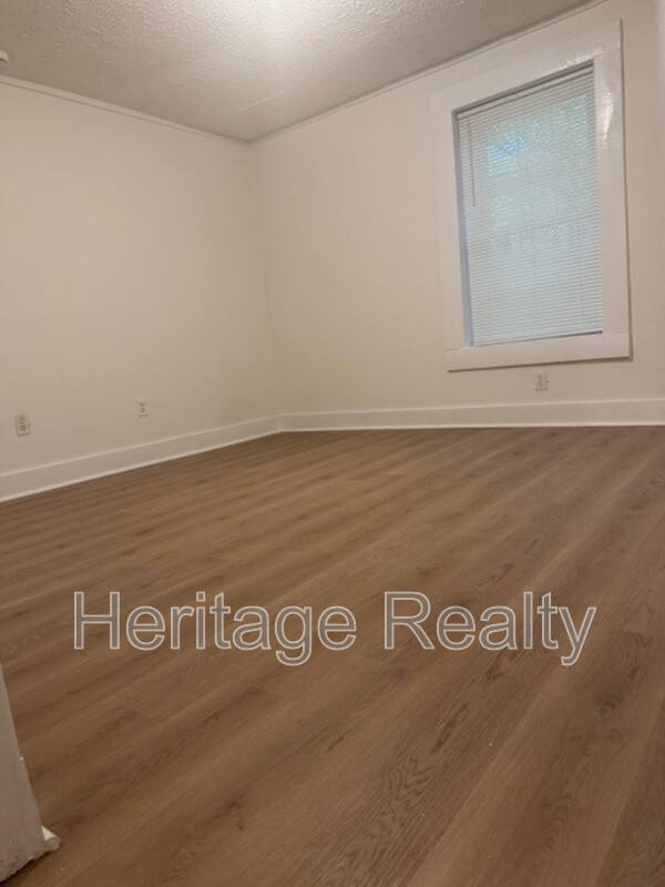 House for rent at 2400 Center Ave, Knoxville, TN 37915
