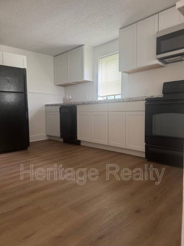 House for rent at 2400 Center Ave, Knoxville, TN 37915