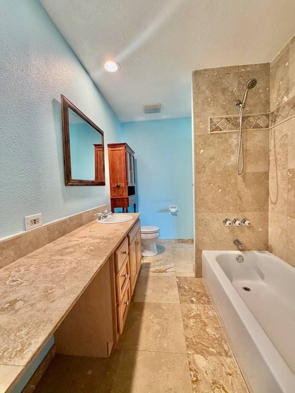 House for rent at 723 Sailfish Dr, Fort Walton Beach, FL 32548