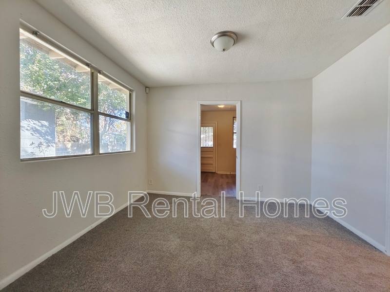 House for rent at 1593 21st St W, Jacksonville, FL 32209