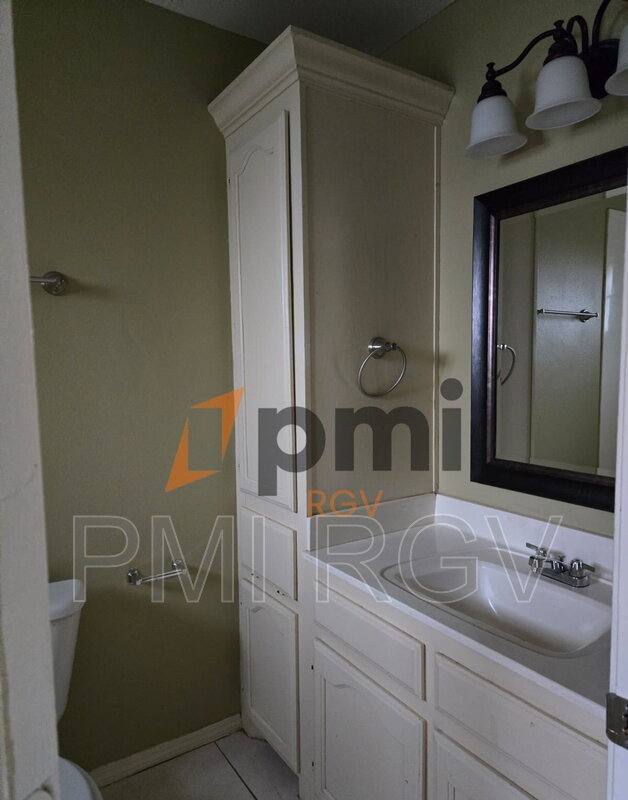 Apartment for rent at 1513 Acme Lane #D, Edinburg, TX 78541