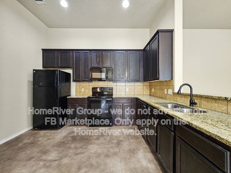 Townhouse for rent at 2564 Pahmeyer Rd, New Braunfels, TX 78130
