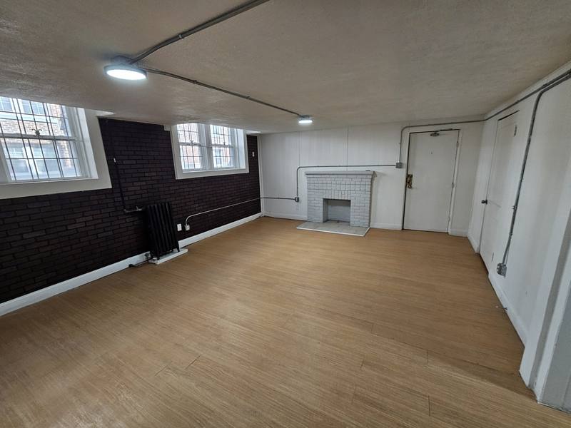 Apartment for rent at 2654 N Moreland Blvd #39, Cleveland, OH 44120